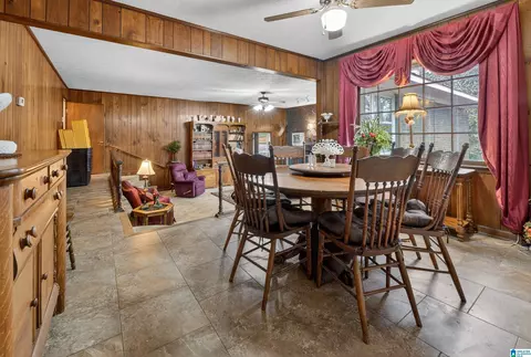 Dining - 4863 Eulaton Rd, Anniston, AL 36201 photo 3 of 4