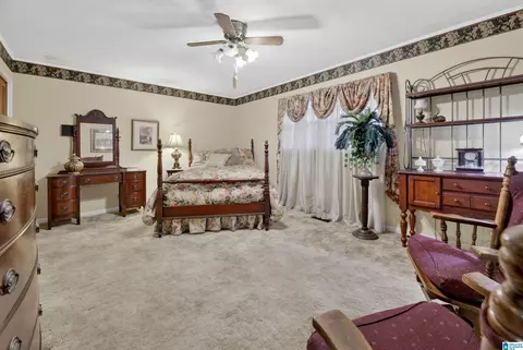 Bedroom - 4863 Eulaton Rd, Anniston, AL 36201 photo 1 of 11