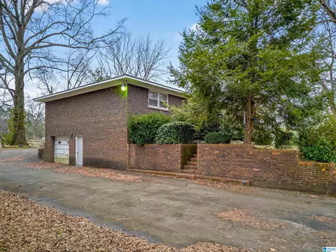 Exterior - 4863 Eulaton Rd, Anniston, AL 36201 photo 5 of 5