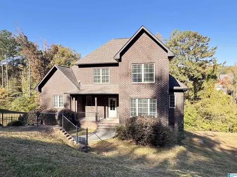 3768 Creekside Way, Trussville, AL 35173