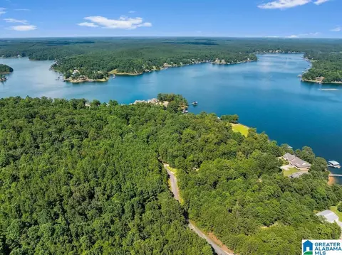 000 Lake Pointe Dr #1, Arley, AL 35541