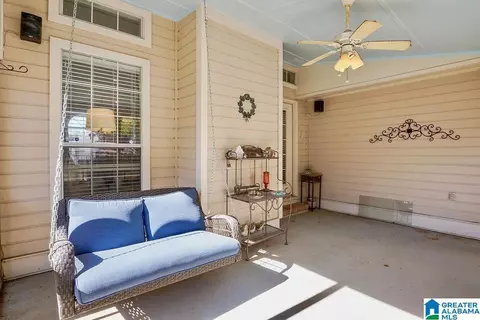 Exterior - 101 Devonshire Pl, Pelham, AL 35124 photo 2 of 2
