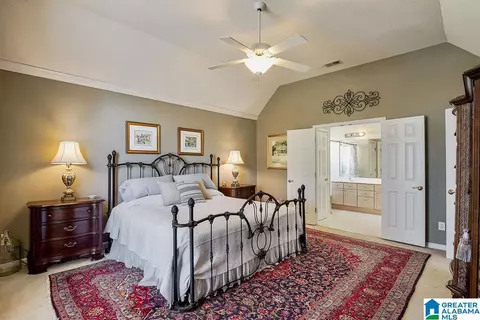 Bedroom - 101 Devonshire Pl, Pelham, AL 35124 photo 1 of 3