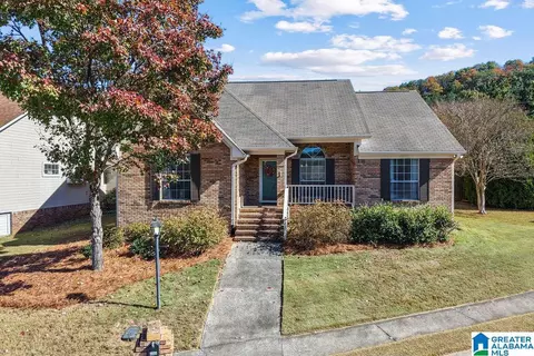 Exterior - 101 Devonshire Pl, Pelham, AL 35124 photo 1 of 2