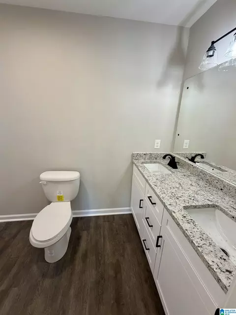 Bath - 223 Louise St, Clanton, AL 35045 photo 1 of 1