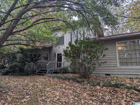 904 Marble Quarry Rd, Talladega, AL 35160