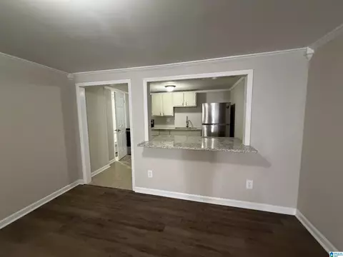 Living - 700 Thomas Rd, Warrior, AL 35180 photo 5 of 5