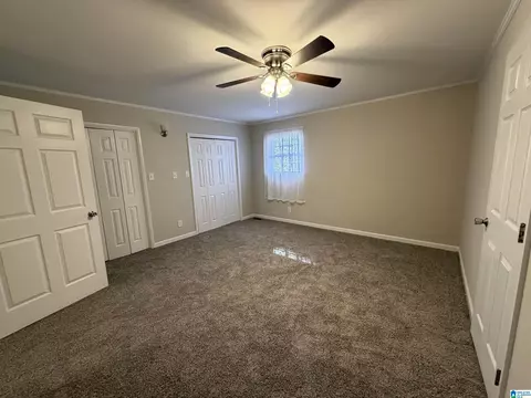 Bedroom - 700 Thomas Rd, Warrior, AL 35180 photo 3 of 5