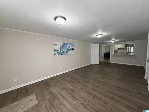 Living - 700 Thomas Rd, Warrior, AL 35180 photo 4 of 5