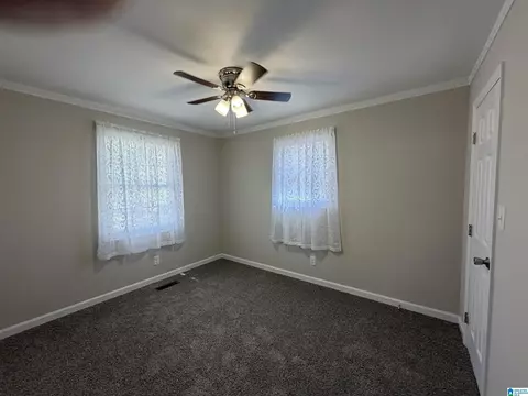 Bedroom - 700 Thomas Rd, Warrior, AL 35180 photo 1 of 5