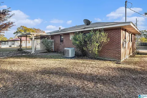 Exterior - 108 Morris Ave, Clanton, AL 35045 photo 3 of 4