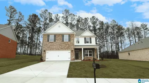609 Acorn Ct, Calera, AL 35040