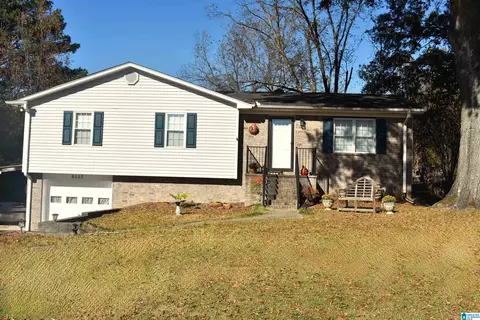8445 Country Cir, Pinson, AL 35126