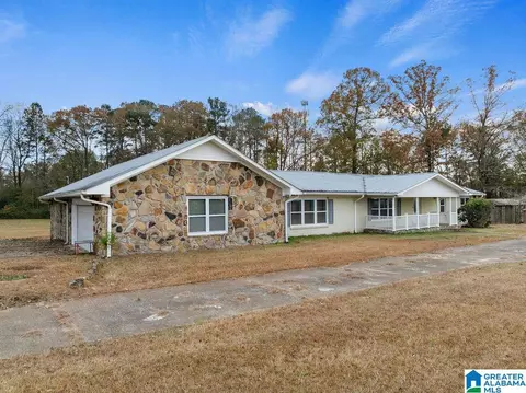 2366 N Walston Bridge Rd, Jasper, AL 35504