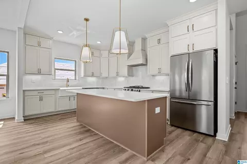 Kitchen - 4901 Michael Dr, Dora, AL 35062 photo 2 of 6