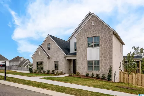Exterior - 4901 Michael Dr, Dora, AL 35062 photo 4 of 6