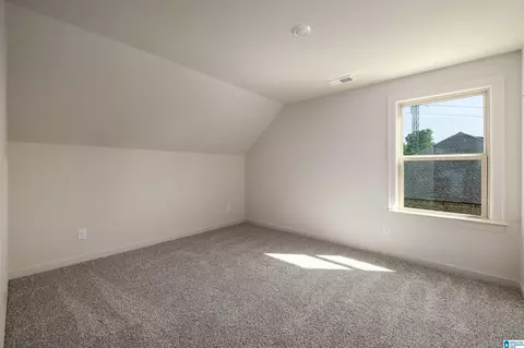 Bedroom - 8415 Daniel Trl, Dora, AL 35062 photo 3 of 5