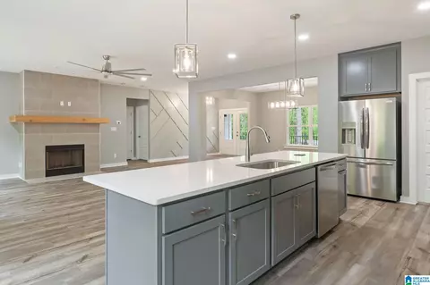 Kitchen - 8419 Daniel Trl, Dora, AL 35062 photo 2 of 6