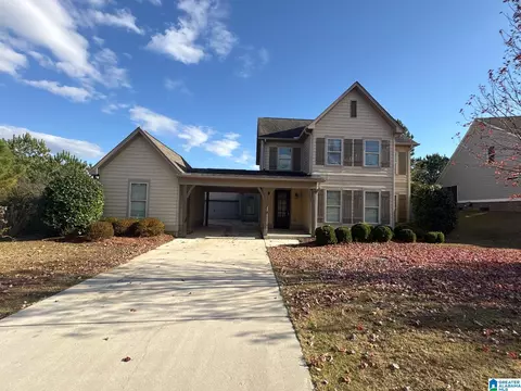 435 Lake Ridge Dr, Trussville, AL 35173