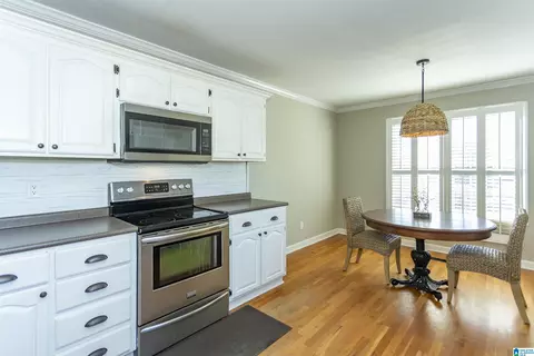 906 Ridgeway Dr, Oneonta, AL 35121 photo 8
