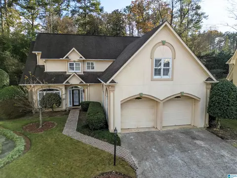 316 Bradberry Ln, Birmingham, AL 35242