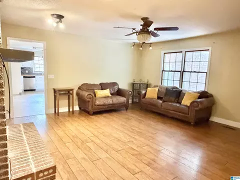 203 Popwell Ave, Clanton, AL 35045 photo 5
