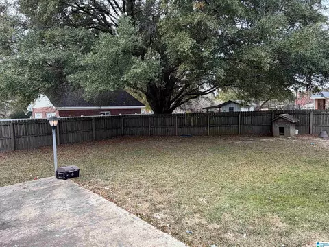 203 Popwell Ave, Clanton, AL 35045 photo 24