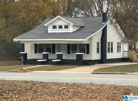 210 Memorial Dr, Piedmont, AL 36272