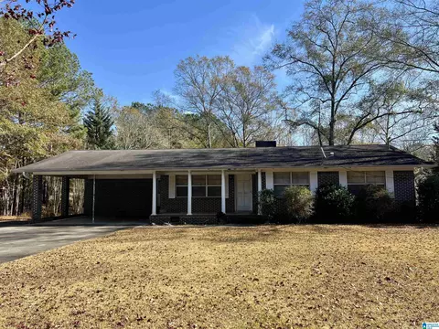 151 Mill St, Wedowee, AL 36278