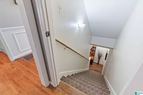Entry Way - 240 Silverleaf Dr, Pelham, AL 35124 photo 4 of 4