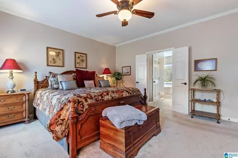 Bedroom - 240 Silverleaf Dr, Pelham, AL 35124 photo 2 of 10