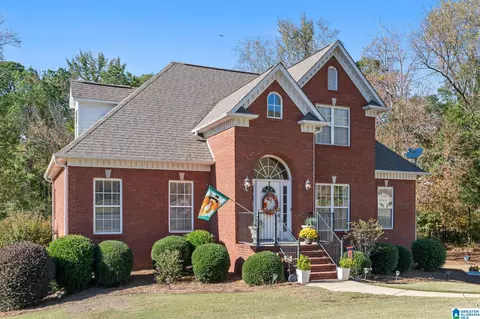 240 Silverleaf Dr, Pelham, AL 35124