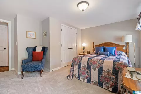 Bedroom - 240 Silverleaf Dr, Pelham, AL 35124 photo 10 of 10