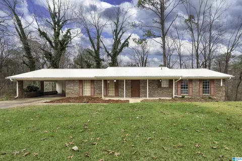 5353 Shady Crest Rd, Adamsville, AL 35005