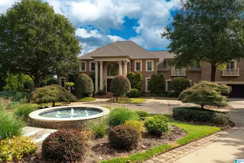 2023 River Oaks Pt, Cropwell, AL 35054