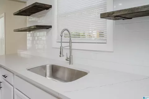 Kitchen - 1791 Brookside Rd, Mount Olive, AL 35117 photo 8 of 8
