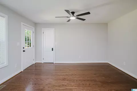 Living - 1791 Brookside Rd, Mount Olive, AL 35117 photo 7 of 10