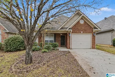 2479 Forest Lakes Ln, Sterrett, AL 35147