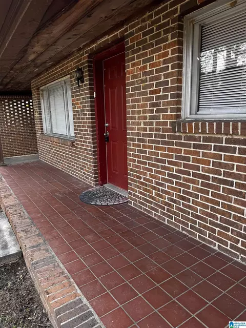 Exterior - 415 Thomas St, Warrior, AL 35180 photo 2 of 6