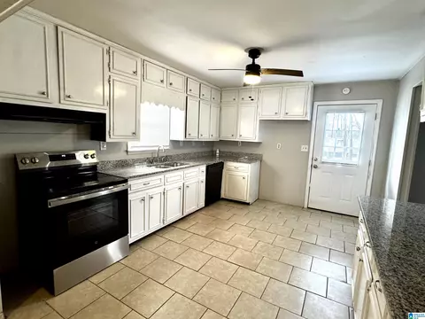 Kitchen - 415 Thomas St, Warrior, AL 35180 photo 1 of 3