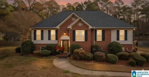 13675 Lisa Dr, Lake View, AL 35111 photo 2