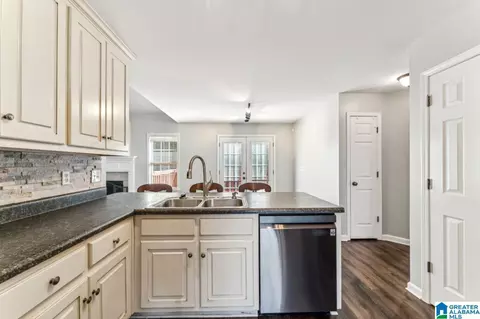 13675 Lisa Dr, Lake View, AL 35111 photo 15