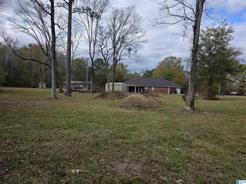 Exterior - 1615 Bell St, Demopolis, AL 36732 photo 3 of 5