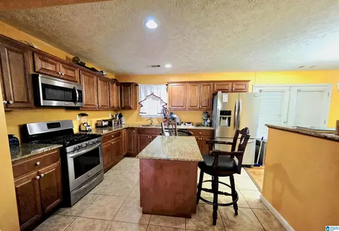 Kitchen - 1615 Bell St, Demopolis, AL 36732 photo 1 of 1