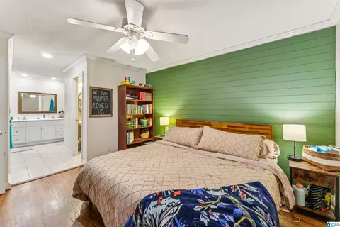 Bedroom - 705 Lay Dam Rd, Clanton, AL 35045 photo 1 of 7