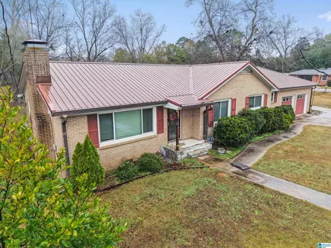 Exterior - 705 Lay Dam Rd, Clanton, AL 35045 photo 4 of 4
