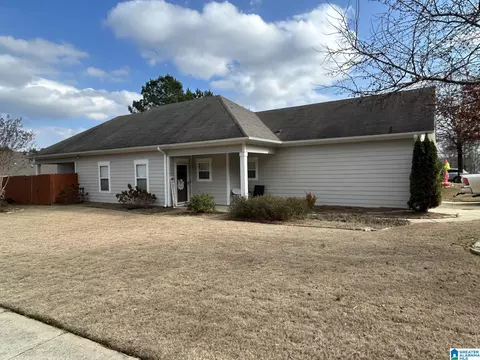 503 Kincaid Cove Ln, Odenville, AL 35120