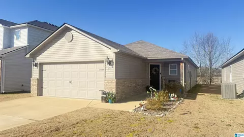 477 Savannah St, Odenville, AL 35120