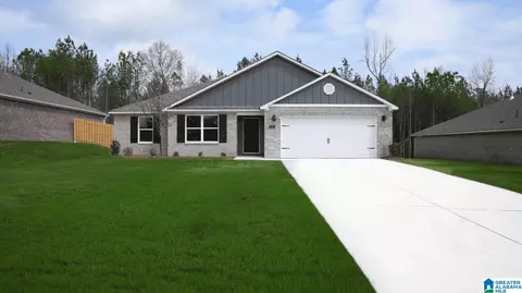 213 Mill Point Cir, Calera, AL 35040