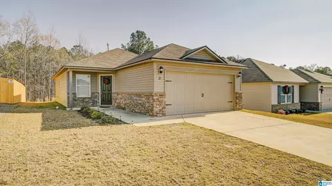 25 Cedar Ct, Pell City, AL 35125